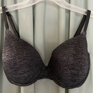 Victoria’s Secret bra size 36DDD